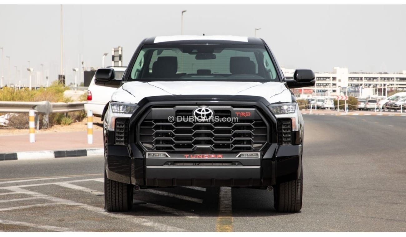 Toyota Tundra SR5 CrewMax TRD Sport 4WD.