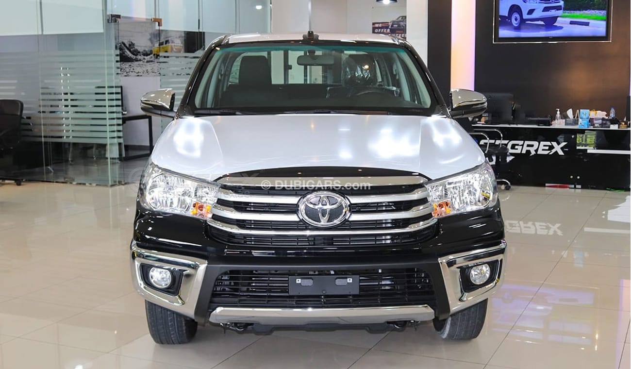 تويوتا هيلوكس TOYOTA HILUX 2.7L PETROL 4X2 A/T 2024