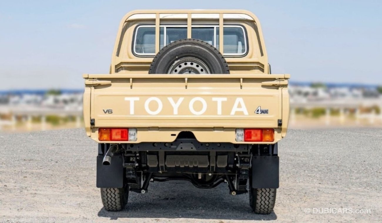 تويوتا لاند كروزر بيك آب TOYOTA LANDCRUISER PICKUP LC79 2024 EURO SPECS DOUBLE CABIN V6 PETROL