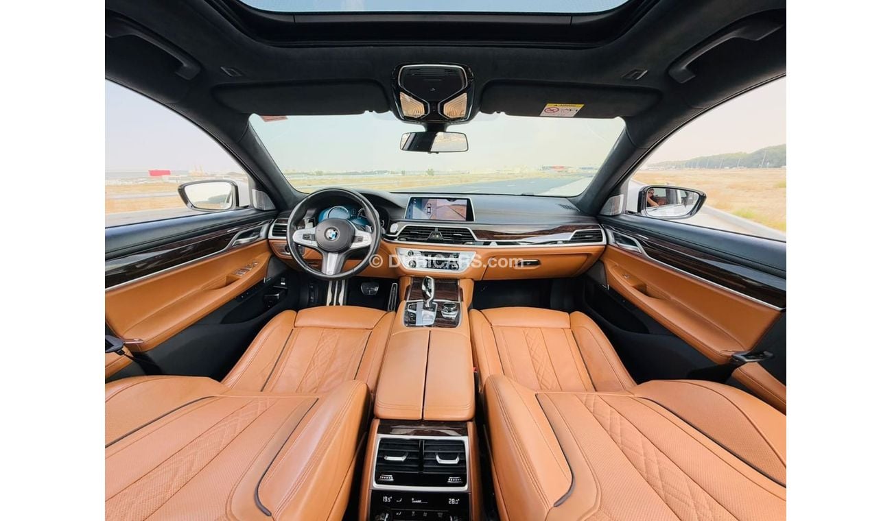 بي أم دبليو 750Li xDrive 4.4L (530 HP)