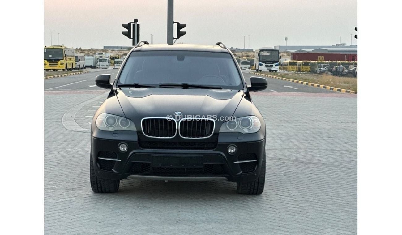 BMW X5 xDrive 35i MODEL 2012 GCC CAR  PERFECT CONDITION FULL OPTION PANORAMIC ROOF LEATHER SEATS FULL ELECT