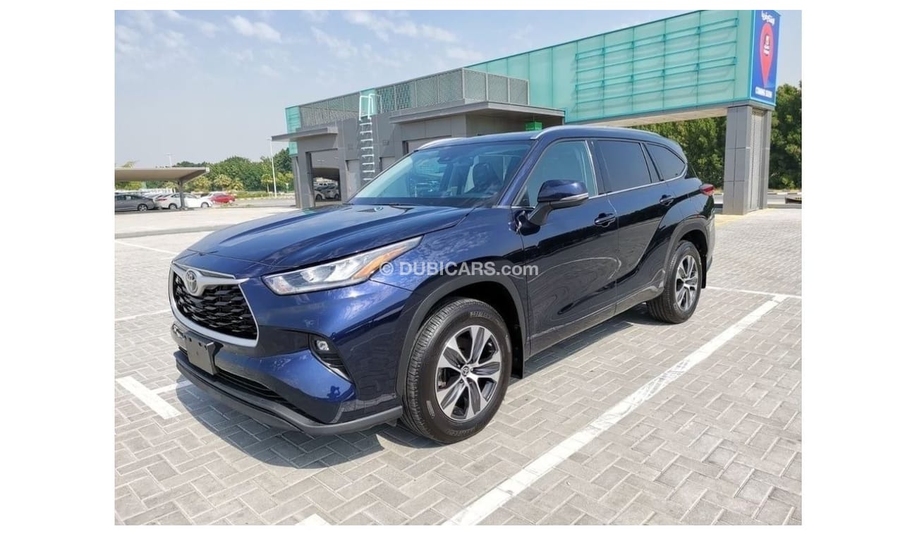 Toyota Highlander Toyota Highlander XLE - 2021 - Blue