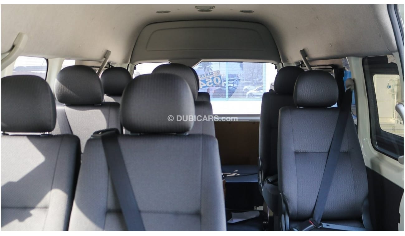 Toyota Hiace 16-Seater, 2.5L, Diesel, Manual Transmission, Right Hand Drive