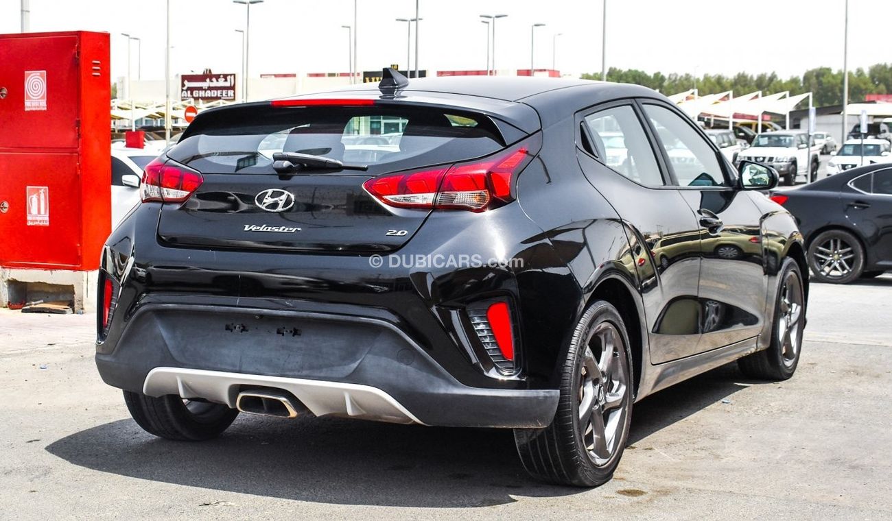 Hyundai Veloster