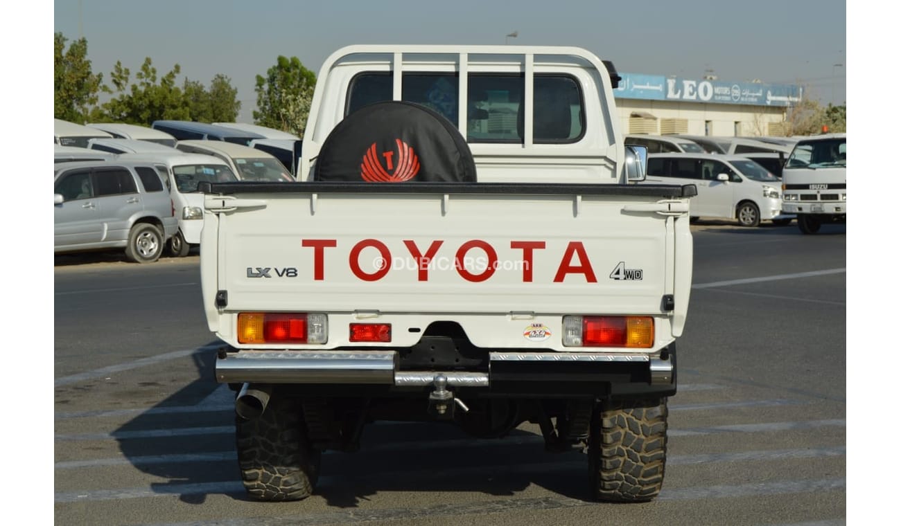 Toyota Land Cruiser Pick Up Diesel Right Hand Drive clean car