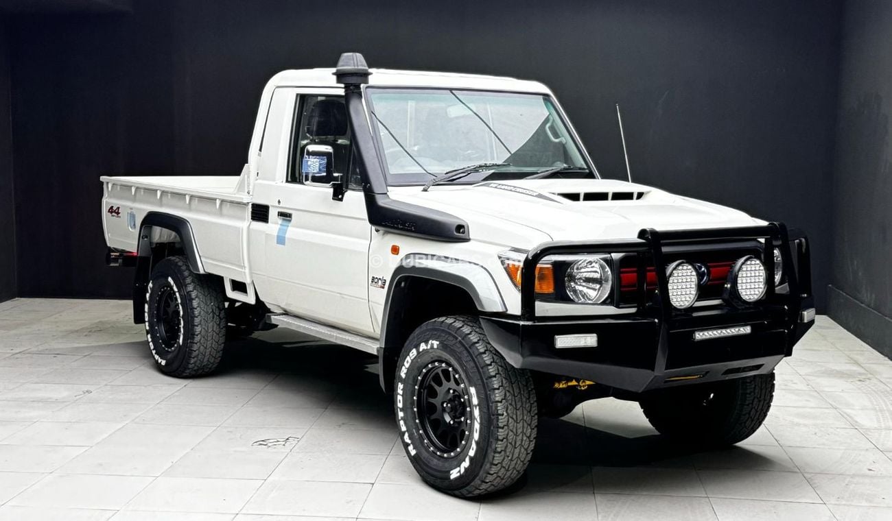 Toyota Land Cruiser Pick Up Single cabin