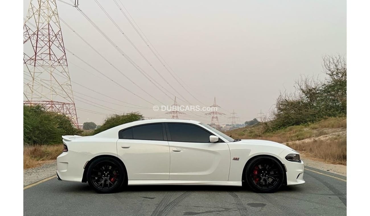 دودج تشارجر SRT8 392 6.4L start froom 1850 AED