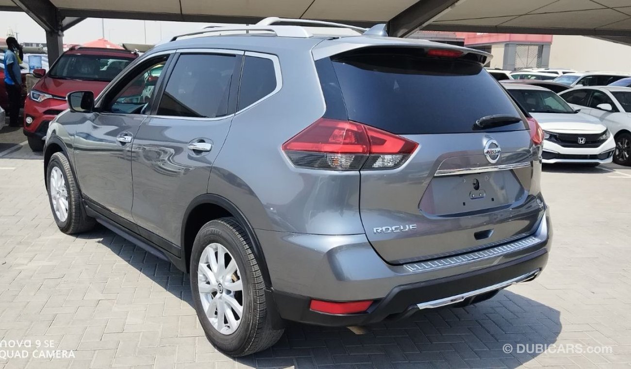 Nissan Rogue