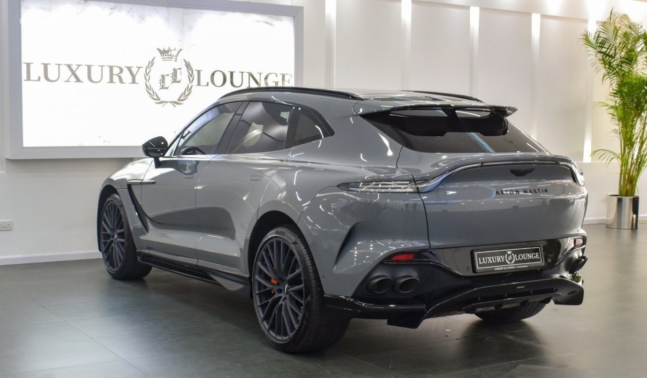 Aston Martin DBX