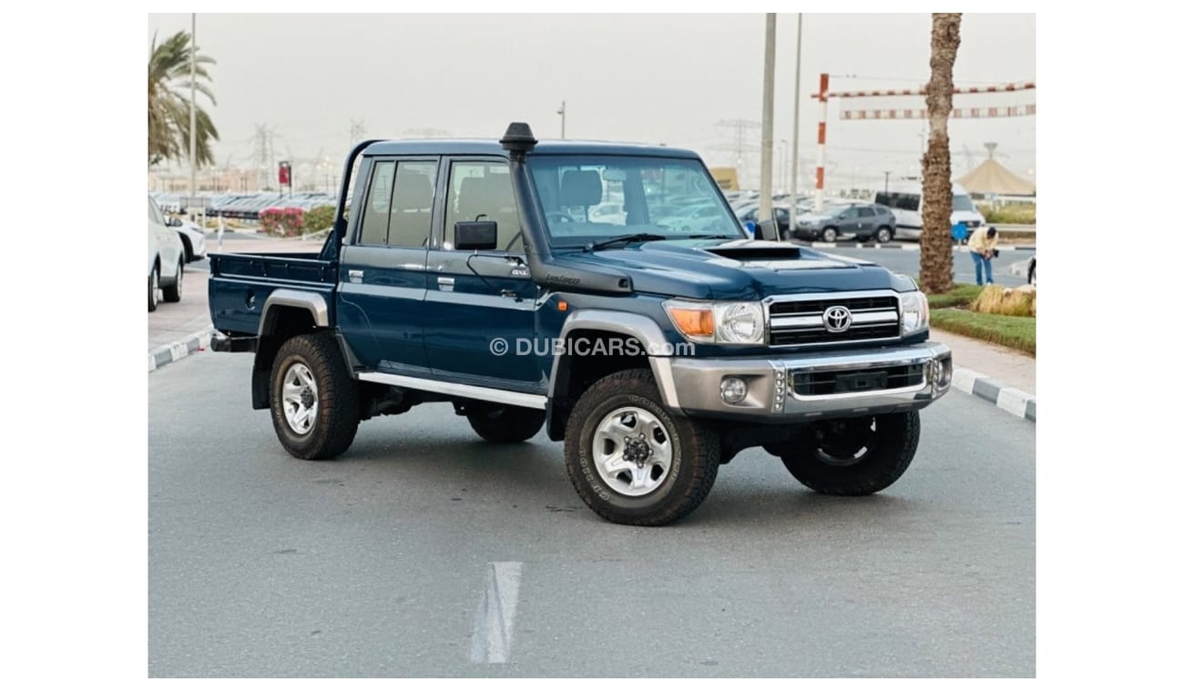 Toyota Land Cruiser Pick Up Double cabin 2021