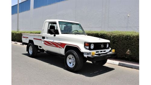 Toyota Land Cruiser Pick Up TOYOTA LAND CRUISER PICKUP 2006 PETROL 4.5 L