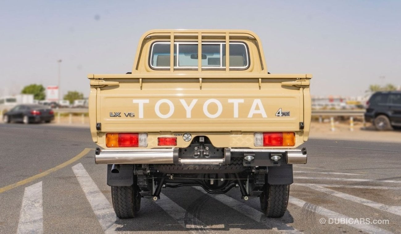 Toyota Land Cruiser Pick Up 2024 Toyota LC79 4.0L petrol Manual transmission - GCC