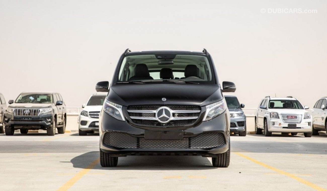 Mercedes-Benz V 250 2024/GCC. Local Registration +5%
