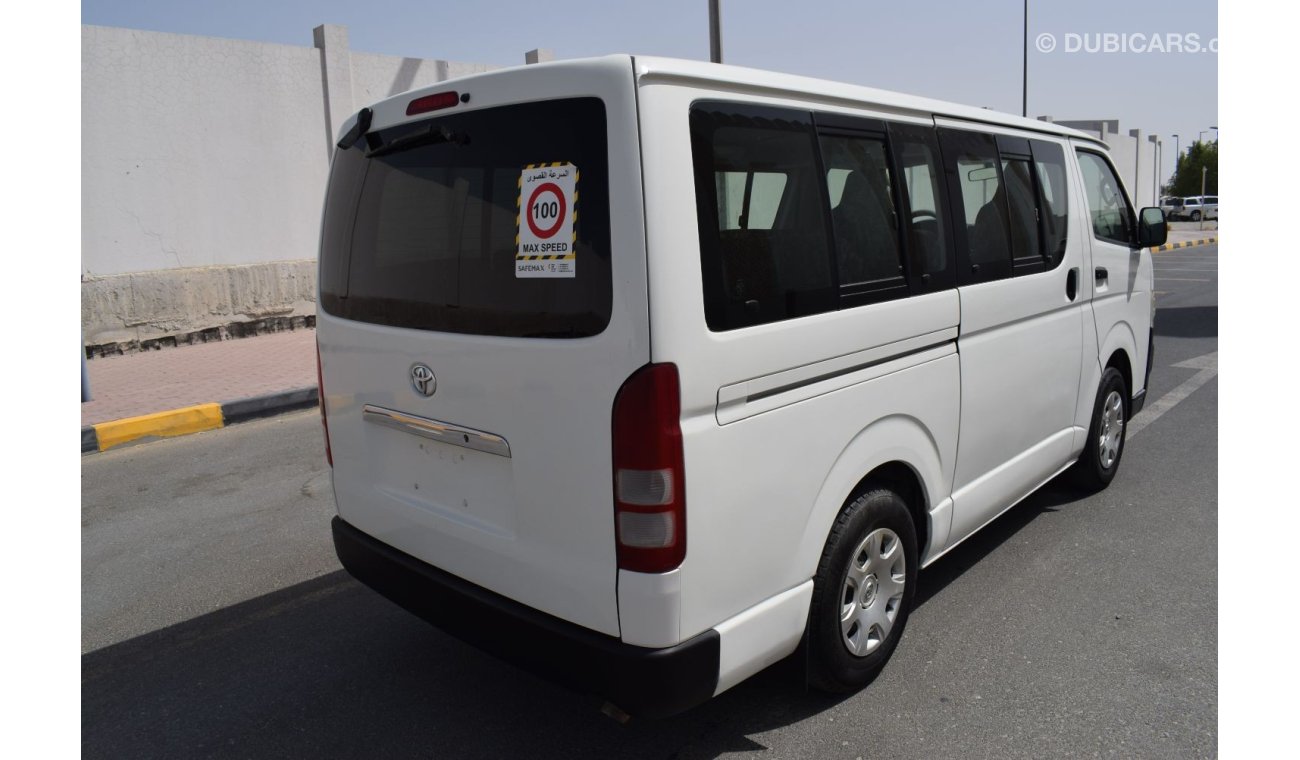 تويوتا هاياس Toyota Hiace Std Roof Bus, Model:2009. Excellent condition