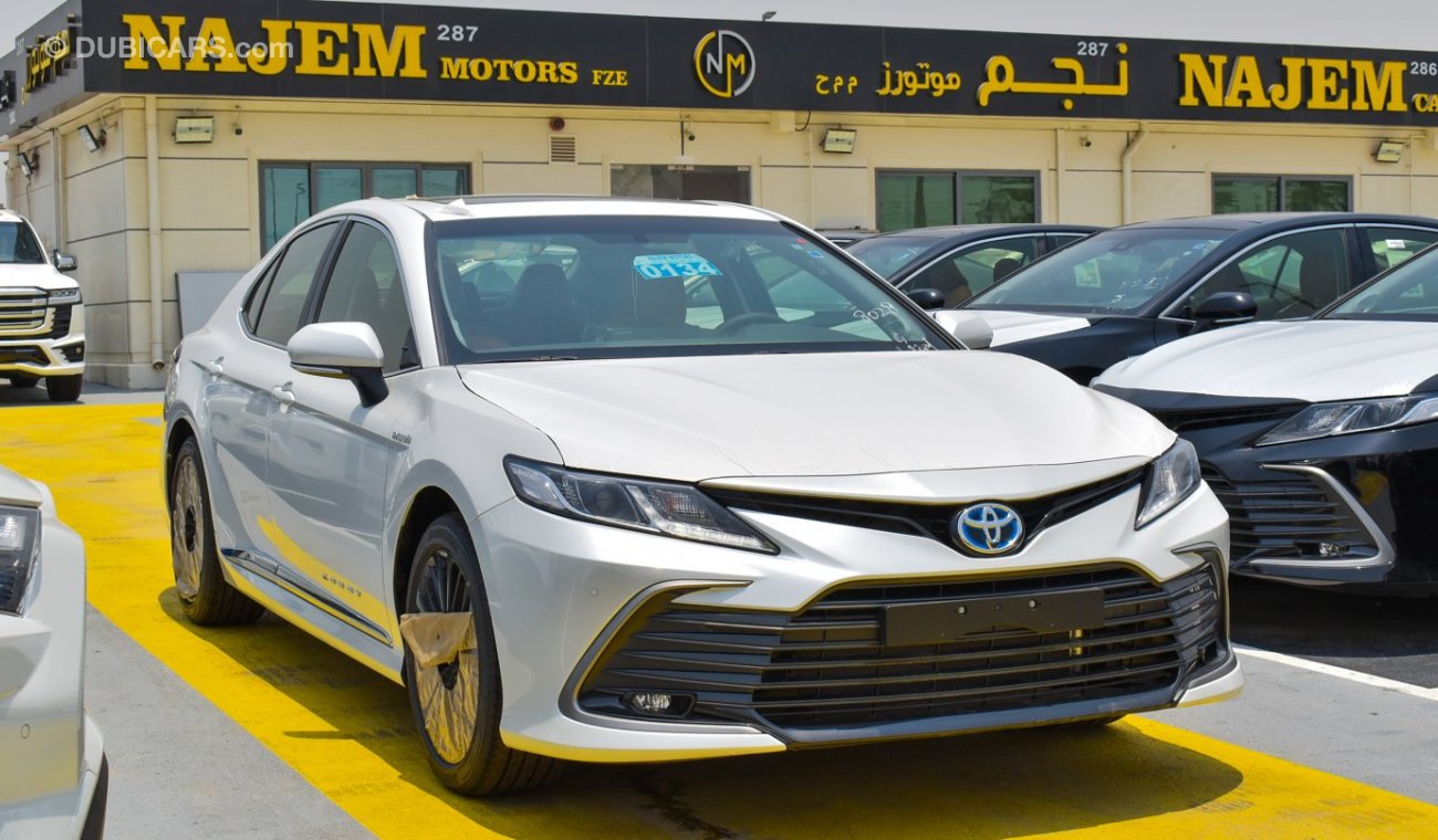 Toyota Camry GLE X 2.5L Hybrid