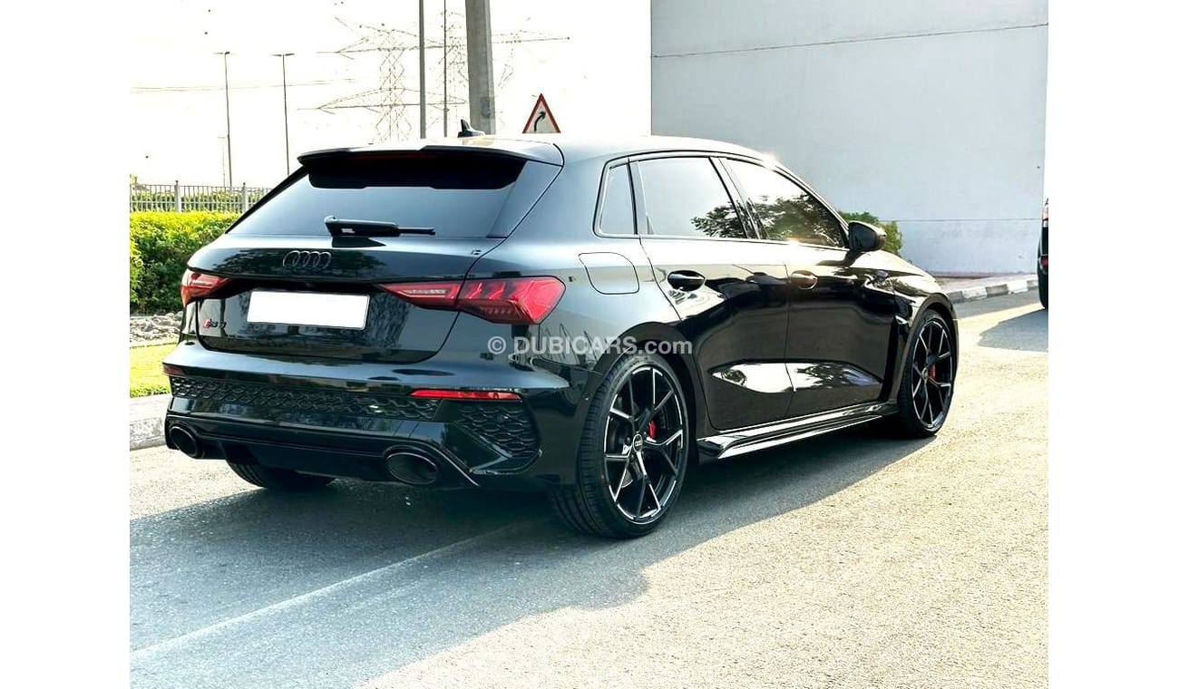 أودي RS3 AUDI RS3 2.5L V5 PERFORMANCE FULL OPTION EUROPEAN SPECS