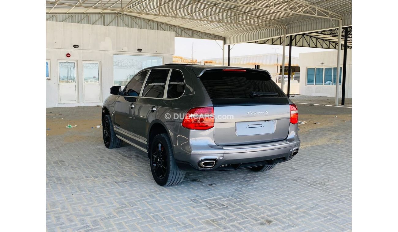 Porsche Cayenne Good condition car GCC