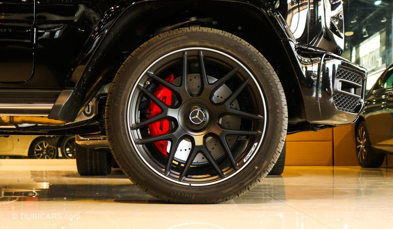 Mercedes-Benz G 63 AMG Double Night Package