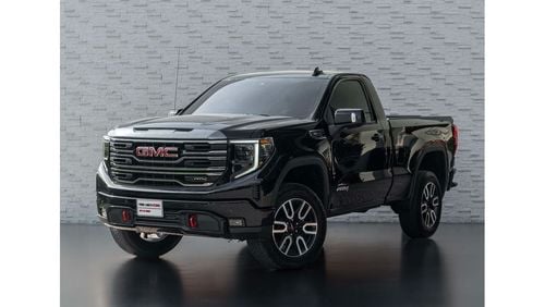 GMC Sierra AED 2,831 PM • SIERRA 1500 AT4 • ONLY 22,000 KM • 5.3L V8 ENGINE • OFFICIAL GMC WARRANTY • FULLY LOA