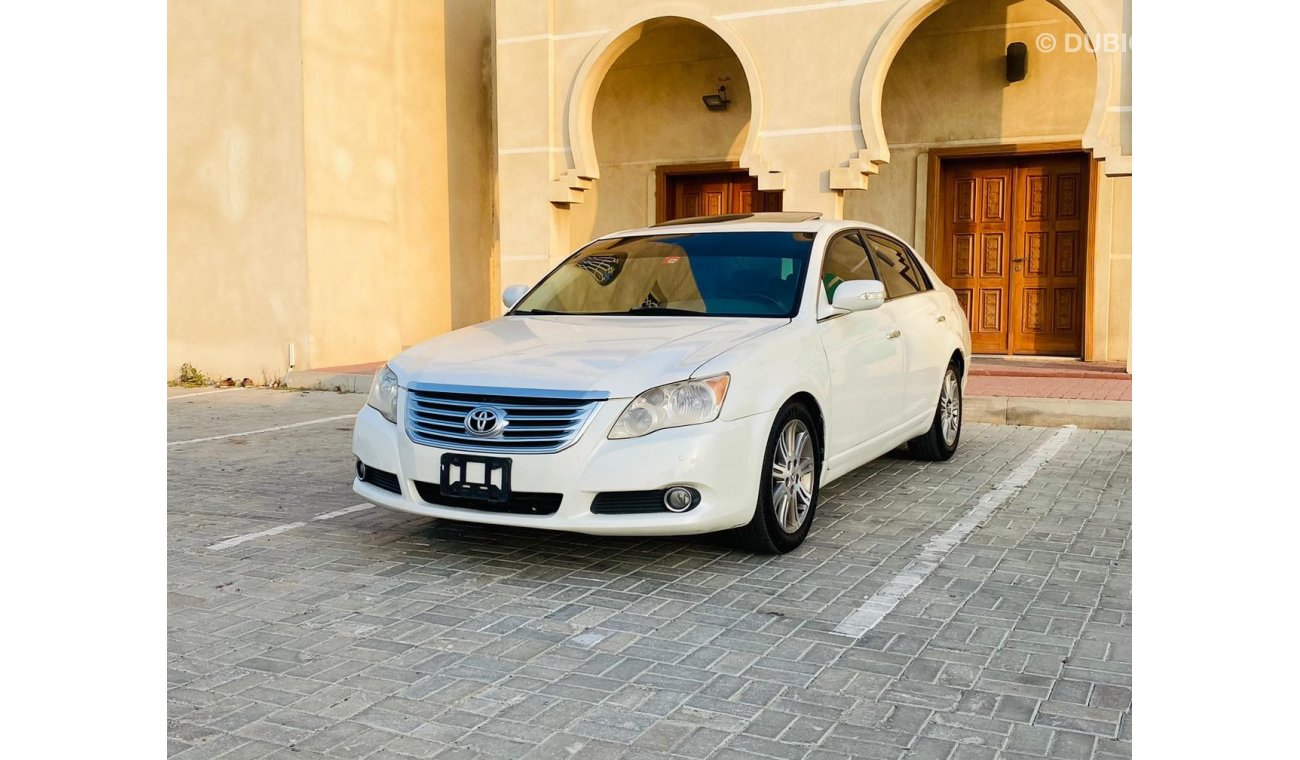 Toyota Avalon Good condition car GCC