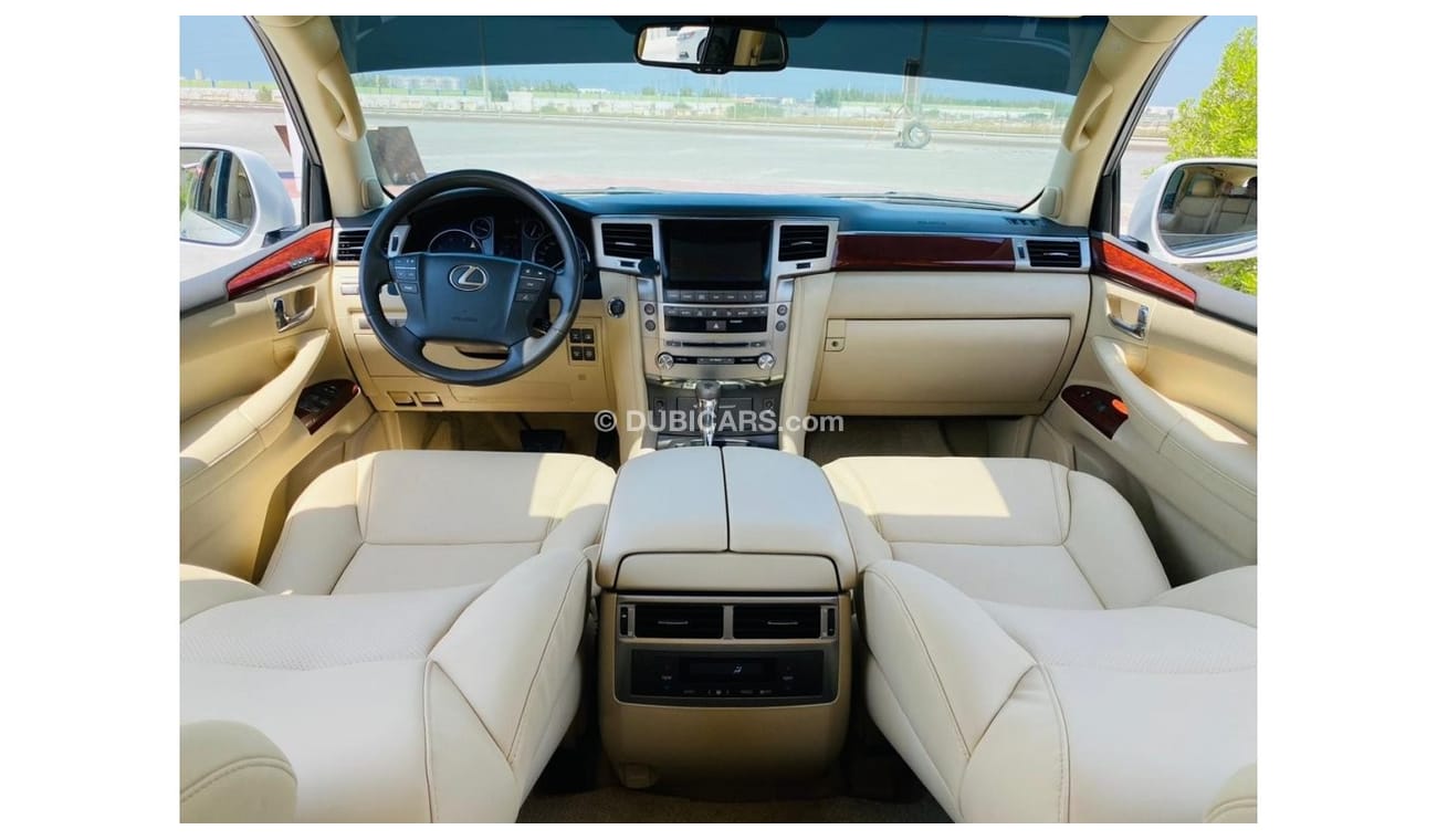 Lexus LX570 Platinum Good condition car GCC specs