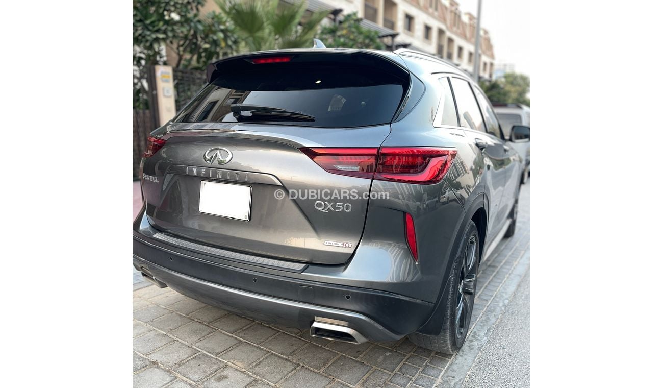 Infiniti QX50 2020    2 L. PURE. FULL OPTIONS