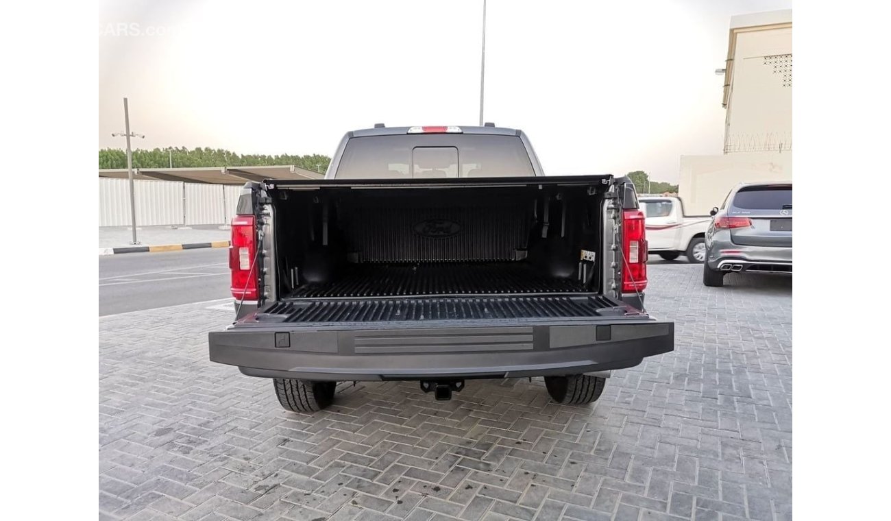 فورد F 150 Ford F-150 XLT Sport - 2023 - Grey