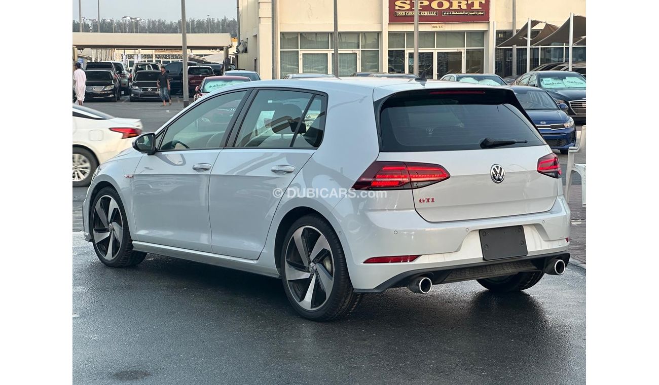 فولكس واجن جولف GTI GTI P1 Volkswagen Golf GTi _GCC_2019_Excellent Condition _Full option