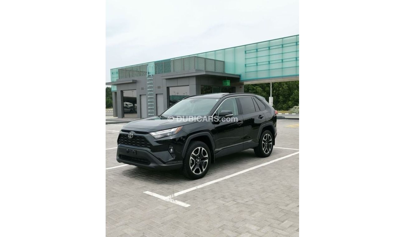 Toyota RAV4 Toyota RAV4  XLE- 2022 - Black