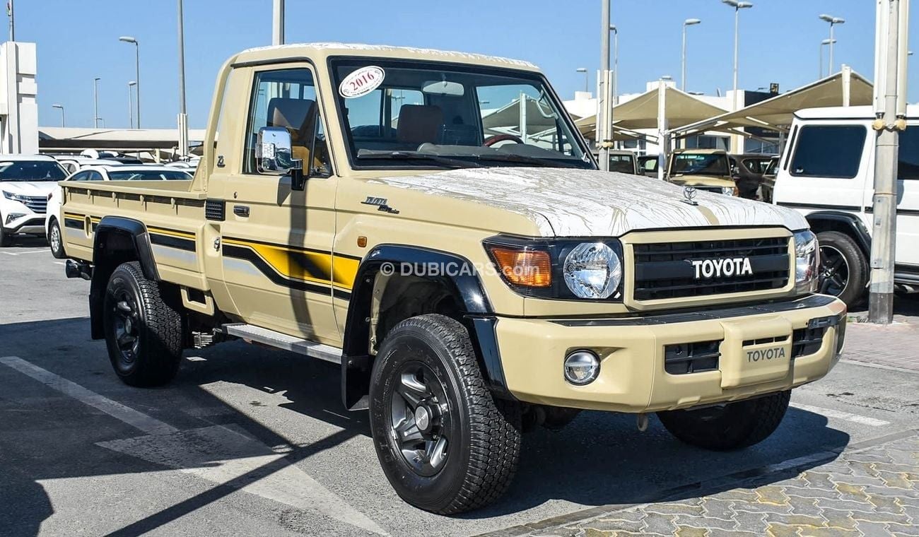 Toyota Land Cruiser Pick Up TOYOTA LAND CRUISER PICKUP SHASS MODEL 2016 FULL