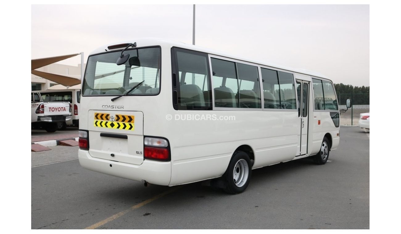 Toyota Coaster 30 SEATER BUS WITH GCC SPECS -EXCELLENT CONDITION