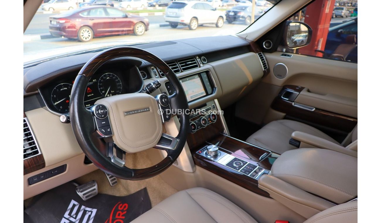 Land Rover Range Rover HSE 3.0L (380 HP) RANGE ROVER VOGUE HSE / 2016 / GCC / Free Accident/