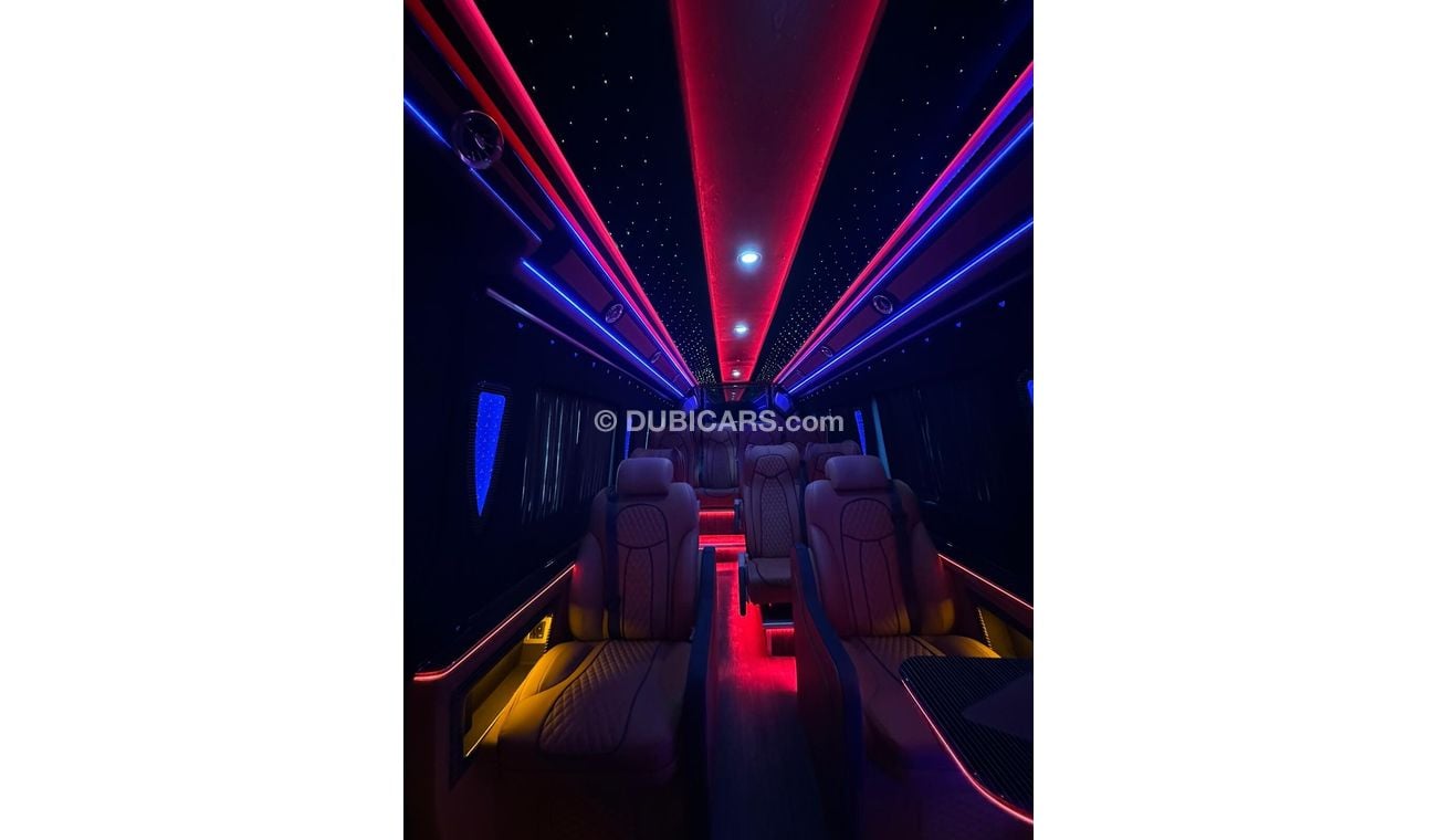 Mercedes-Benz Sprinter Mercedes benz Sprinter Bus 14+2+1= 17 seater vip luxury interior design brand new just 150 km only