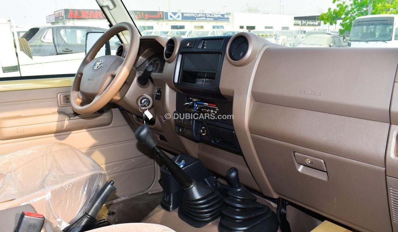 تويوتا لاند كروزر بيك آب 4.5L Diesel V8 Double Cabin