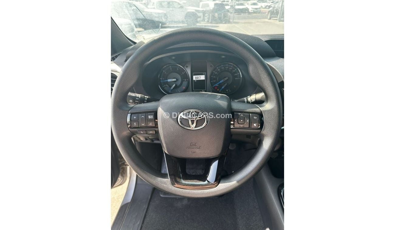 Toyota Hilux Adventure 2.4D