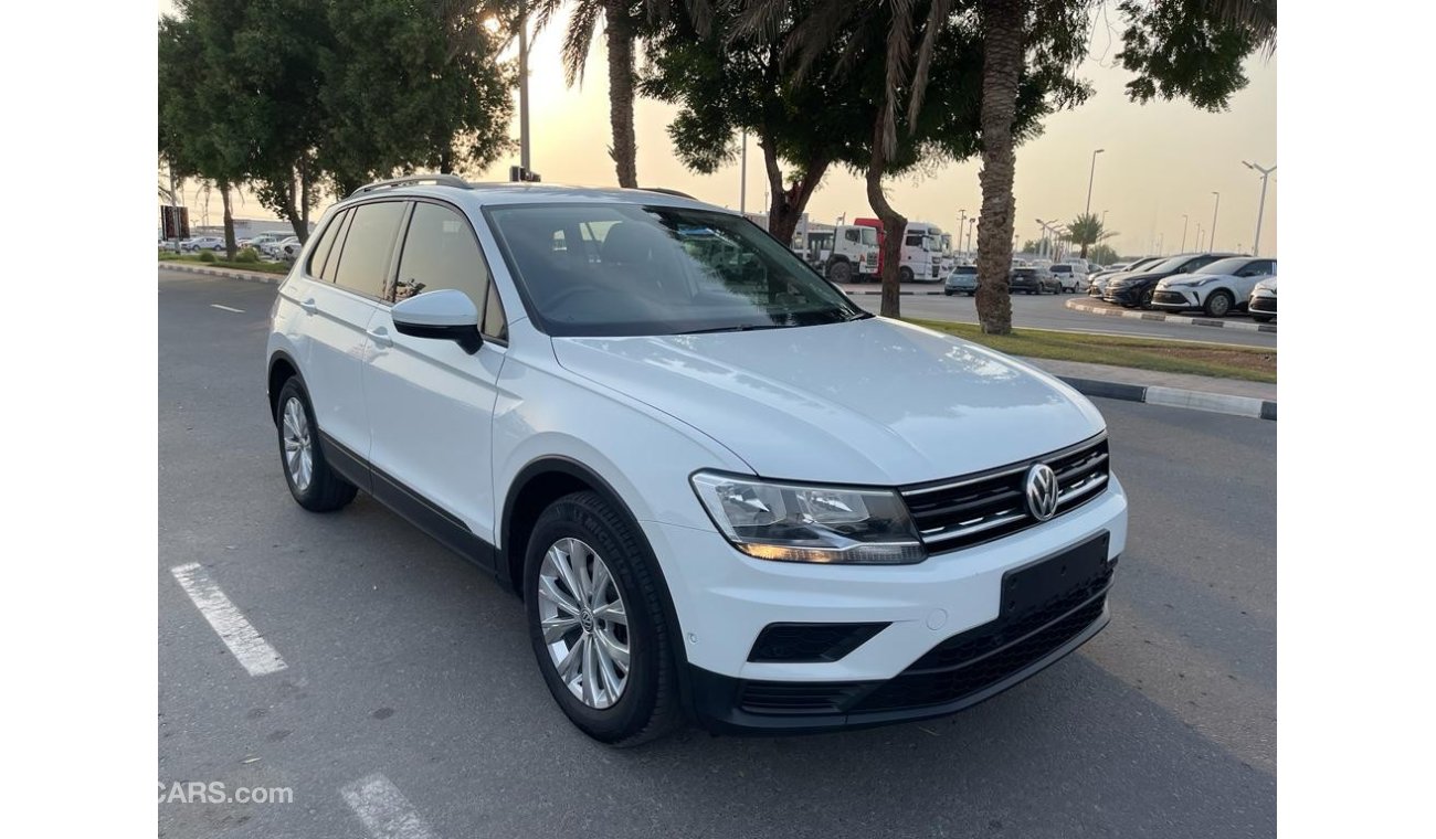 Volkswagen Tiguan English