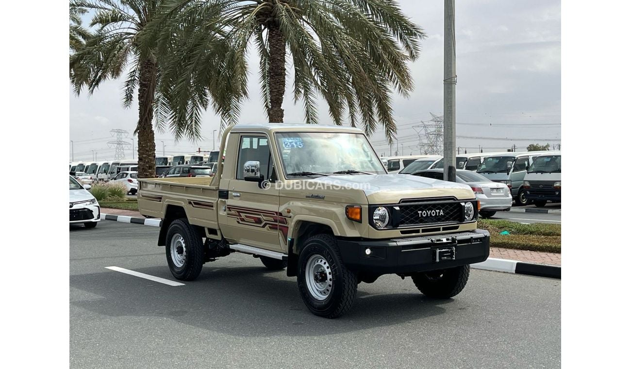 Toyota Land Cruiser Pick Up LC79 SC 4.0L PTR winch difflock