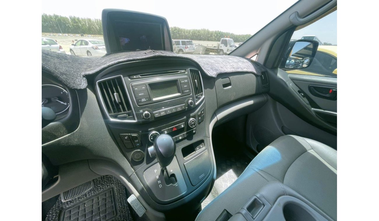 Hyundai H1 Starex