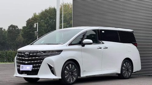 Toyota Alphard 2.5 Petrol / HYBRID / Model 2024