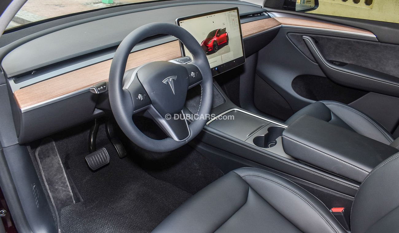 Tesla Model Y Long Range All Wheel Drive