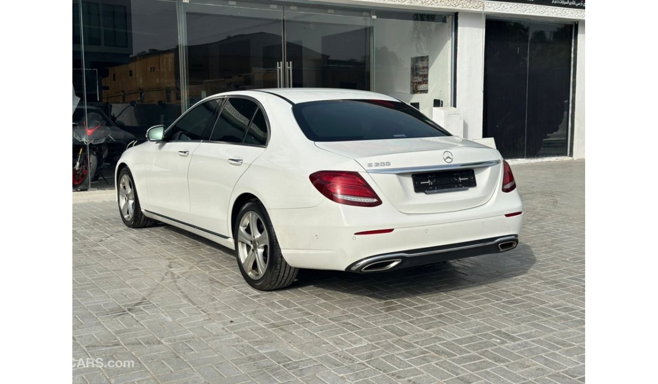 Mercedes-Benz E200 Coupe