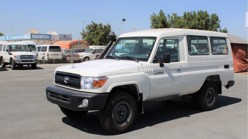 New Toyota Land Cruiser Hard Top LC78, 3-Door, Hard Top, 4x4, Diesel ...