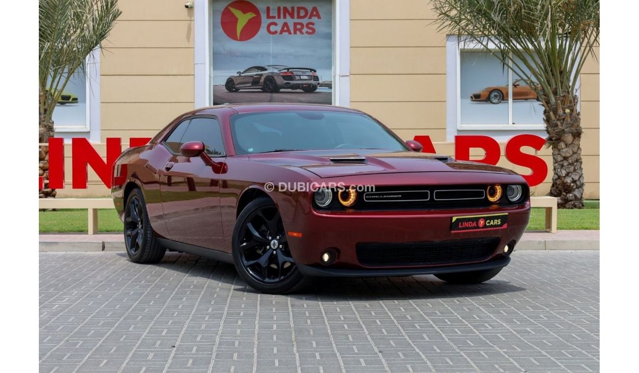 Dodge Challenger Dodge Challenger SXT Plus 2017 GCC under Warranty with Flexible Down-Payment/ Flood Free.