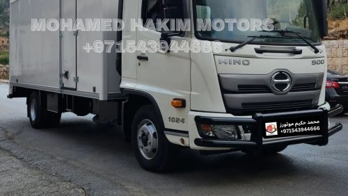 هينو 500 HINO 500 SERIES 1024  with Big Box Diesel manual Zero KM