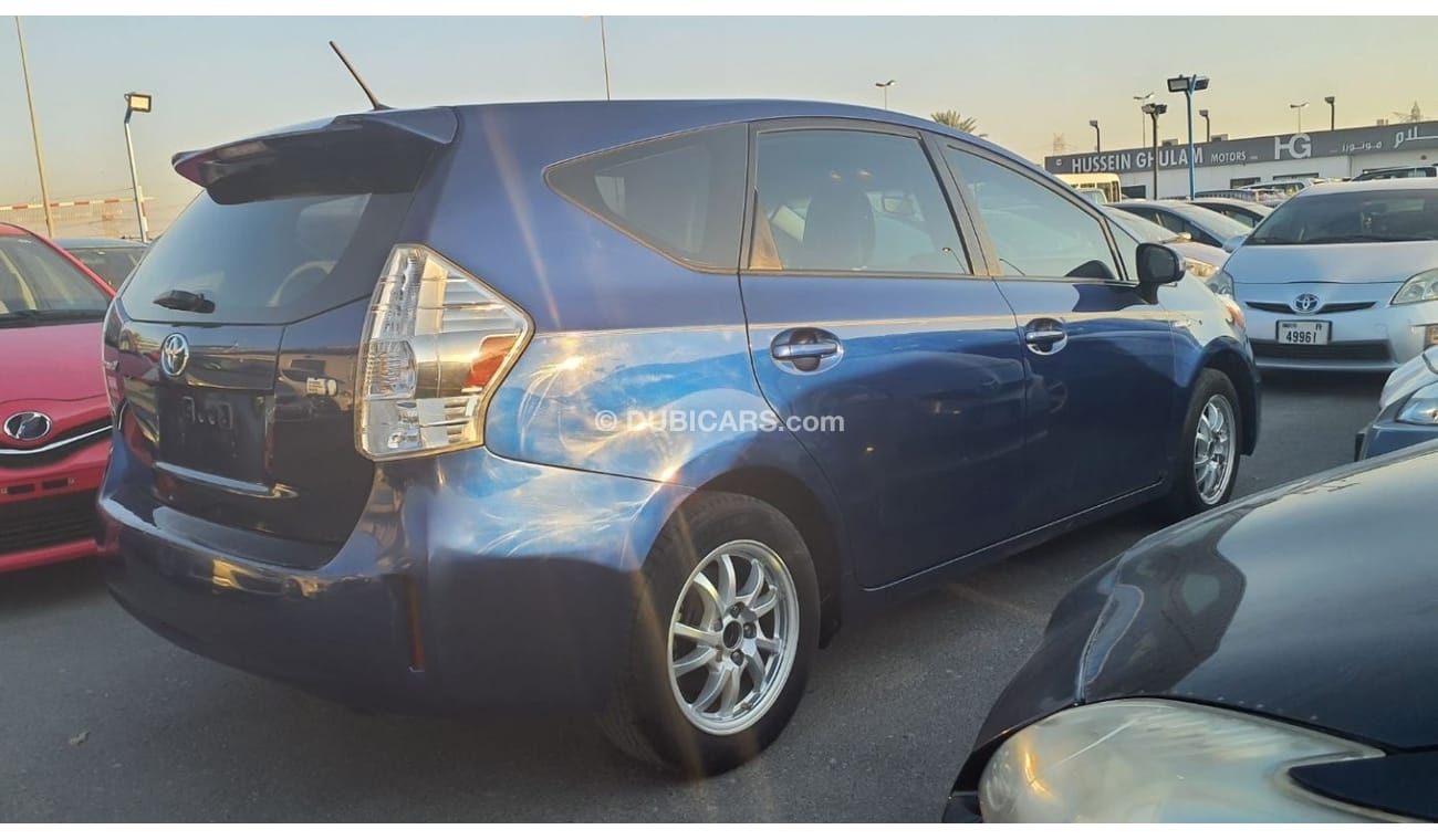 تويوتا برياس Toyota Prius V