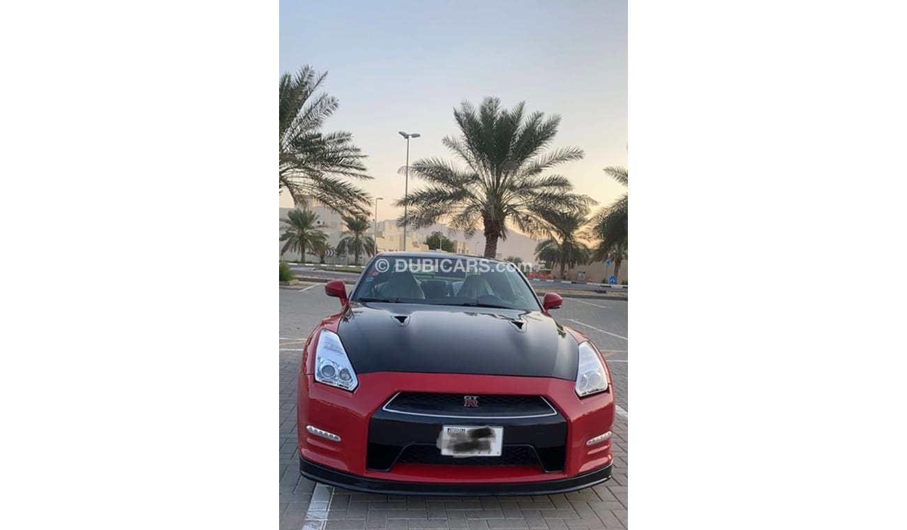 Used Nissan GTR 3.8 2012 for sale in Dubai - 364111