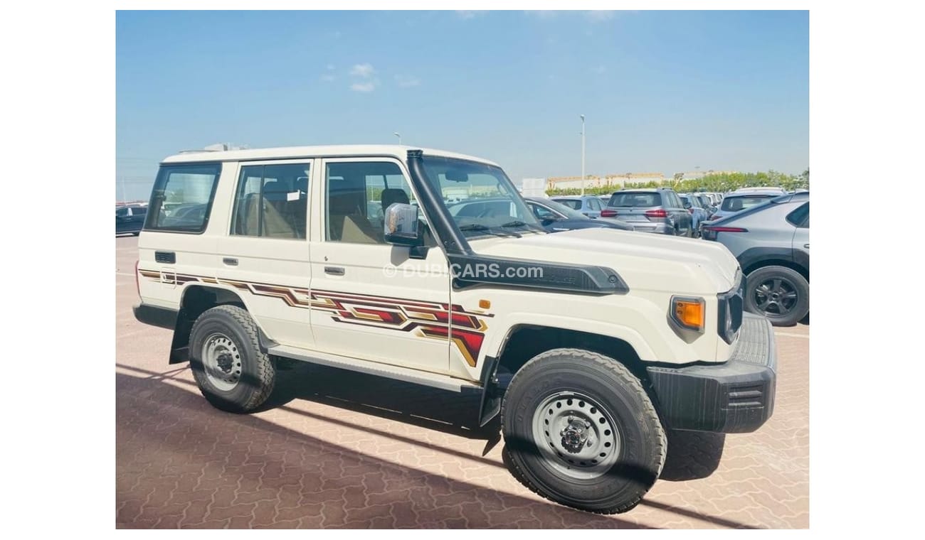 Toyota Land Cruiser New Shape | 2024 Toyota Land Cruiser (LC76) 4.5L V8 | 5 Door Manual Diesel | Export Exclusive