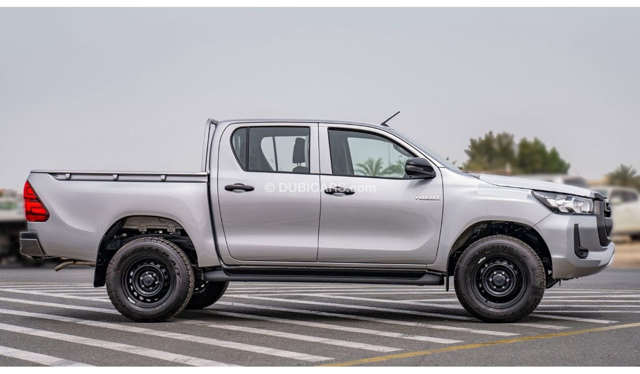 تويوتا هيلوكس Toyota Hilux 2.4L Diesel Mid Option p.window MY2024