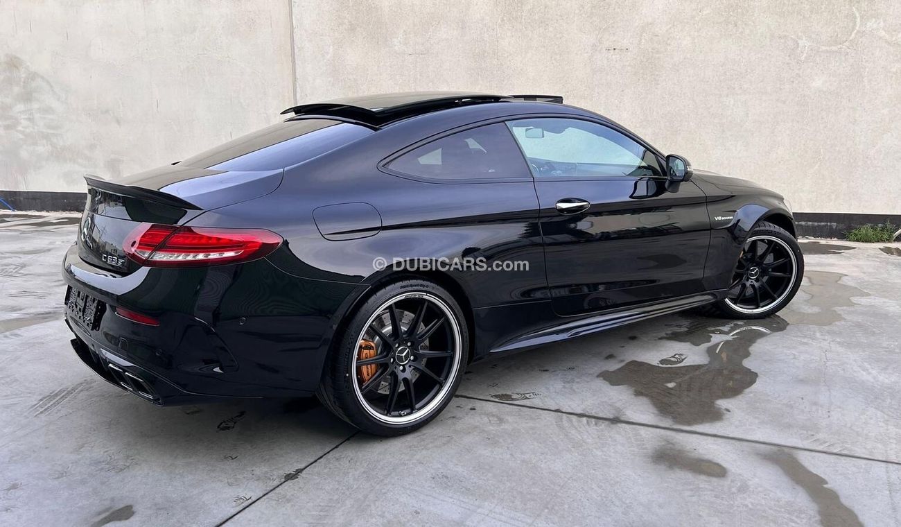 Mercedes-Benz C 63S AMG Carbon Ceramic Package