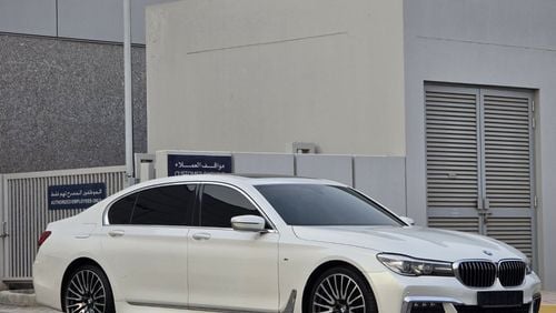 BMW 730Li Exclusive 2.0L BMW 730LI 2018 GCC ACCIDENT FREE // PERFECT CONDITION IN SIDE OUT SIDE